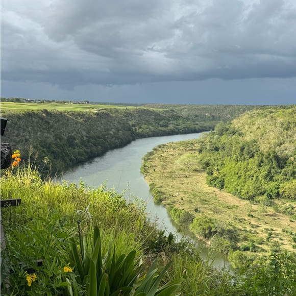 Hi! - Picture 1 of 1